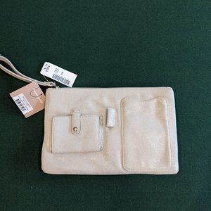 NWT Champagne Color with Sparkle Clutch ✨